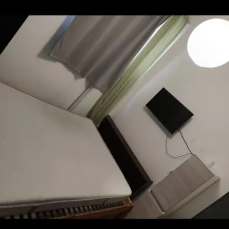 2 Bedroom Center Tesalónica